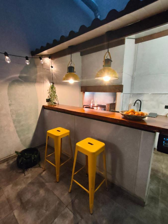 Hola Apartament Аликанте Екстериор снимка