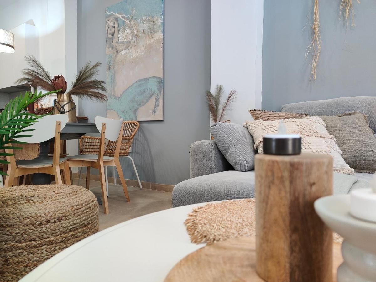 Hola Apartament Аликанте Екстериор снимка